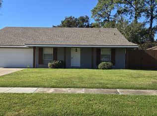 210 Elmwood Dr, Lafayette, LA 70503