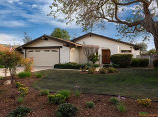 2825 Oaktree Way, Fallbrook, CA 92028