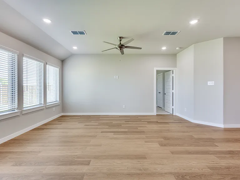 5107 Meditation Dr — Photo 8