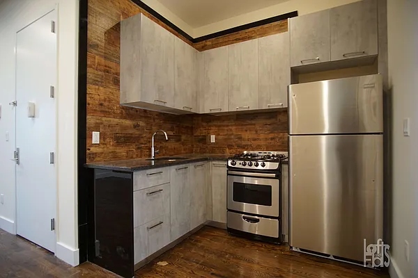 Rented by Lofts and Flats LLC | media 26