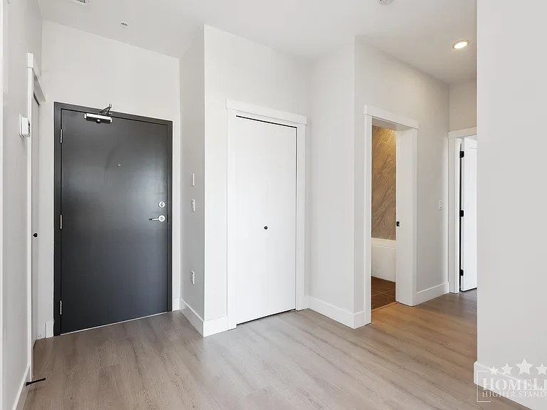 14858 60th Ave #306 — Photo 12