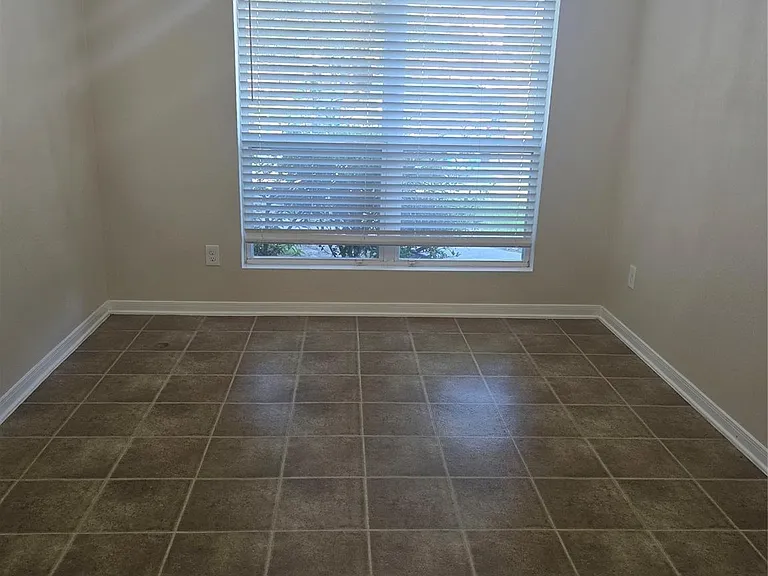 10319 Moonset Ln — Photo 4