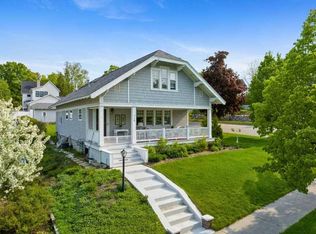 719 State St, Petoskey, MI 49770