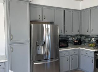 723 Lilly Ln, Lake Elsinore, CA 92530