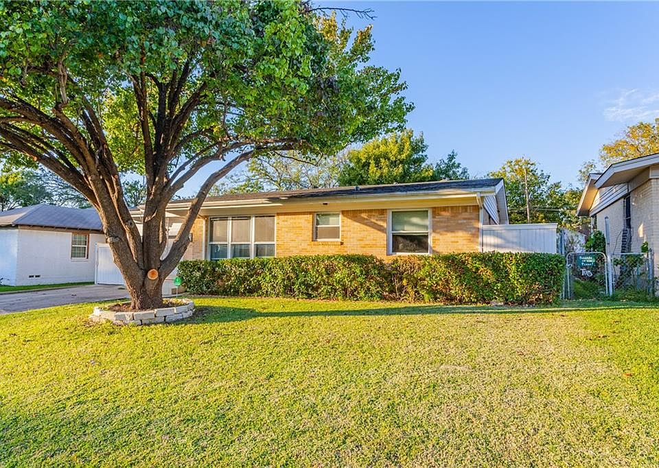 1st image of 2637 San Paula Ave