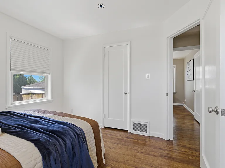 2254 S Texas St — Photo 11