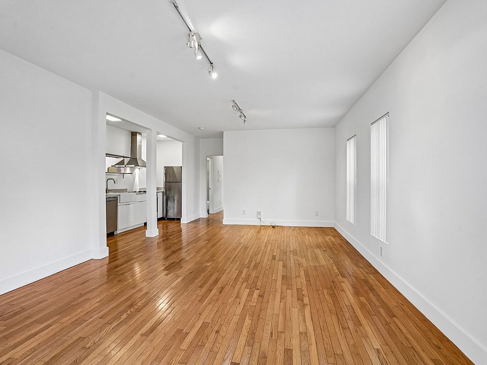 1st image of 2514 London St #2514