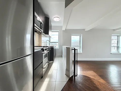1080 Amsterdam Ave Photo 1