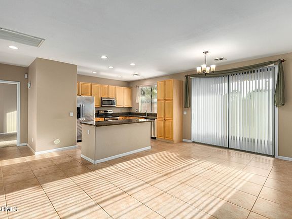 5th image of 13697 W Cypress St