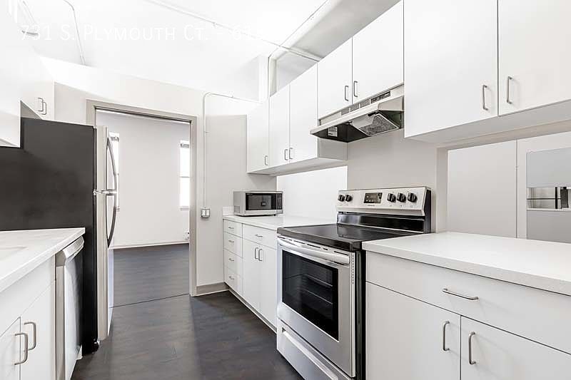 1st image of 731 S Plymouth Ct APT 307