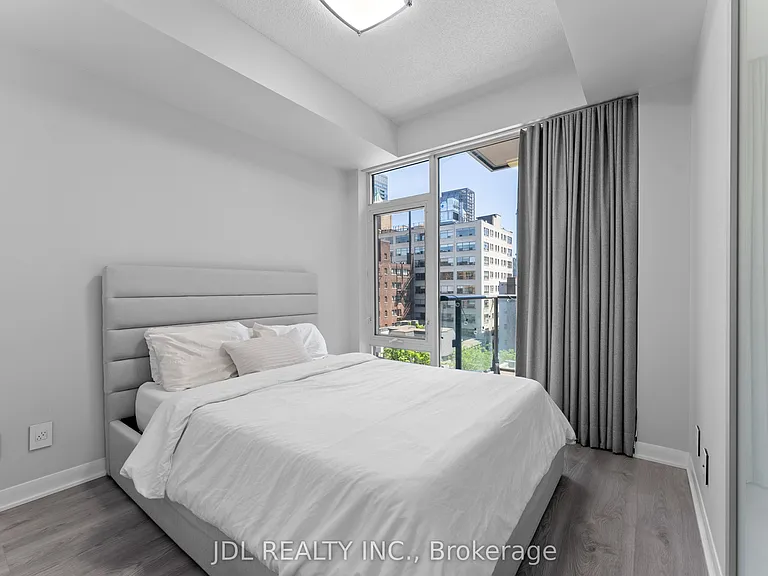435 Richmond St W #610 — Photo 19
