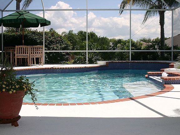 3rd image of 1803 Vista River Dr