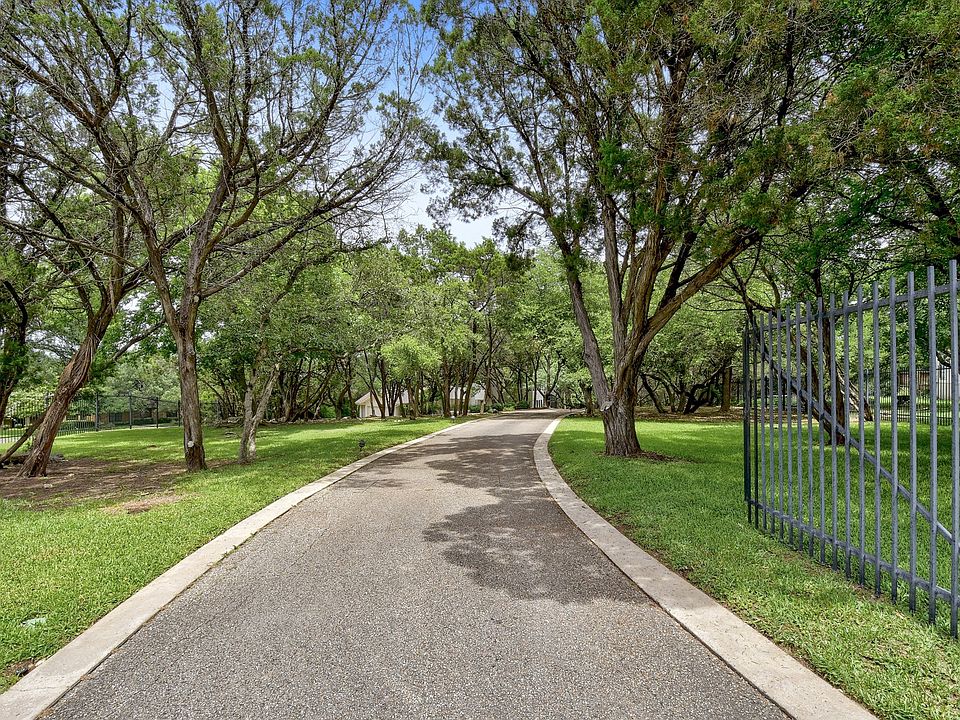1st image of 3501 Misty Creek Dr