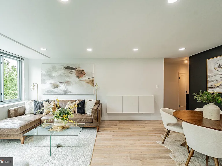 4200 Cathedral Ave NW #1005 — Photo 8