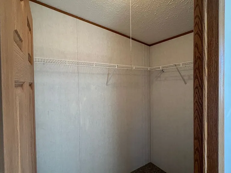 12939 Bingham St — Photo 17