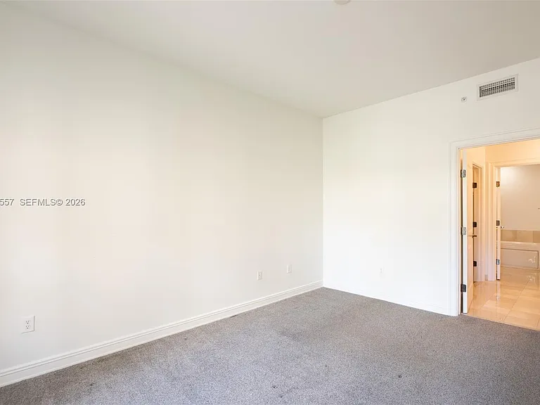 16101 Emerald Estates Dr #250 — Photo 25