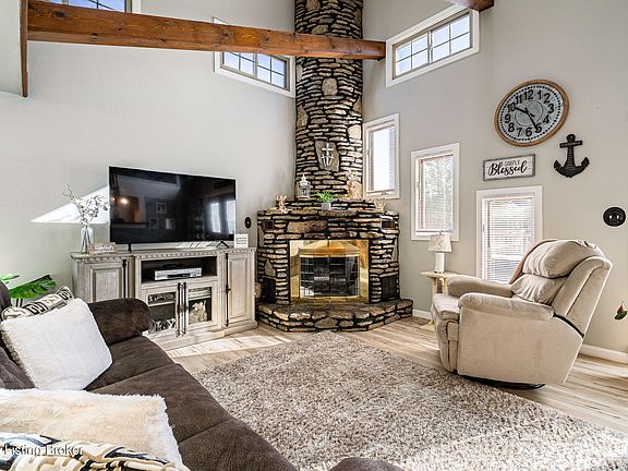 3rd image of 7323 Beahl Blvd