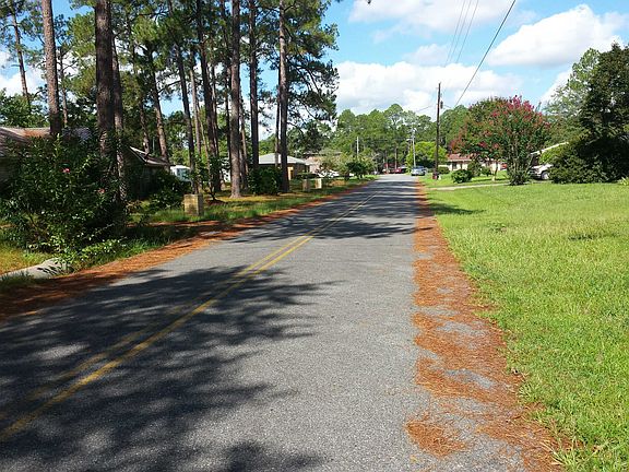 5th image of 810 Mixon Dr