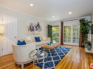 952 6th St APT B, Santa Monica, CA 90403