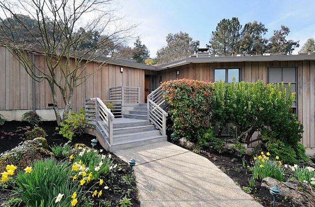 1st image of 26585 Anacapa Dr