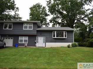 1306 Jackson Dr, North Brunswick, NJ 08902