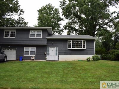 1306 Jackson Dr, North Brunswick, NJ, 08902