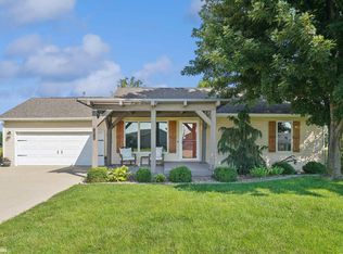 1015 S Shamrock Cir, Mount Pleasant, IA 52641