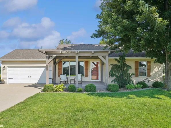 1015 S Shamrock Cir, Mount Pleasant, IA 52641