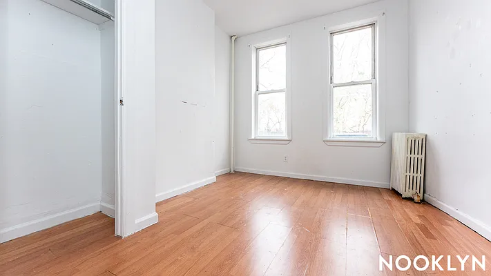 Rented by Nooklyn NYC LLC | media 4