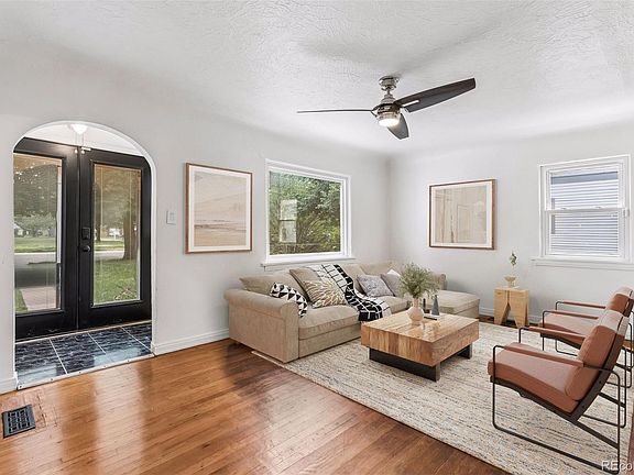 5th image of 1761 Rosemary Street