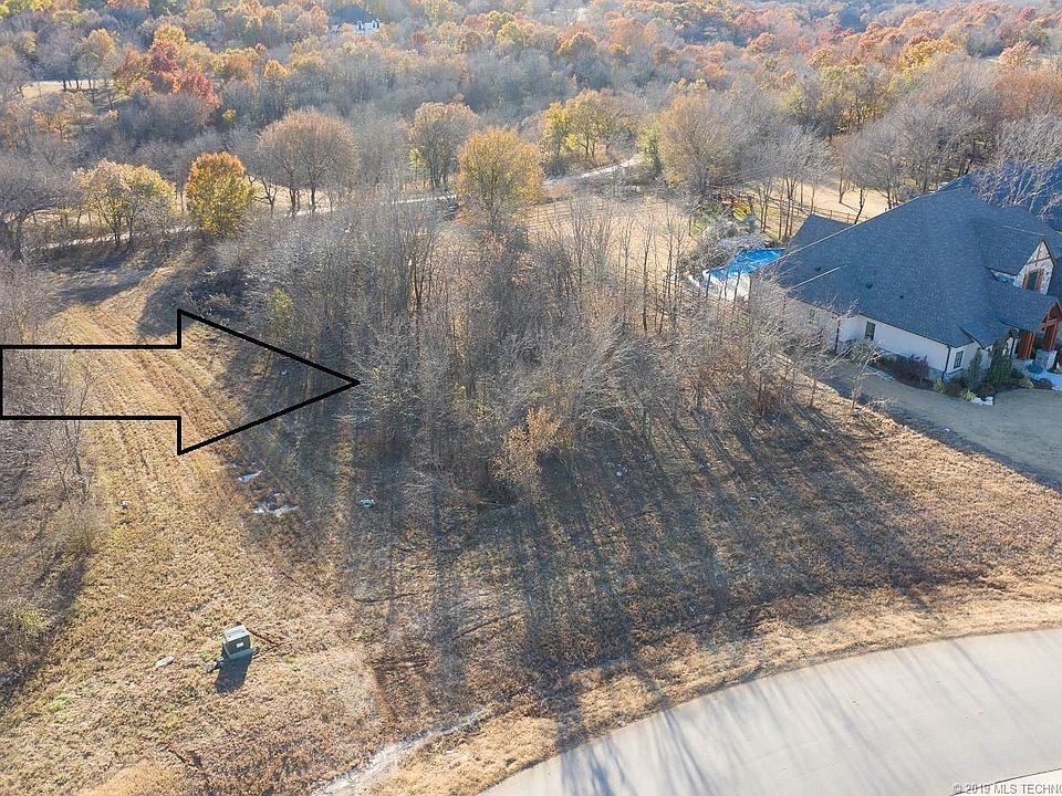 1st image of 17902 E Limestone Ln