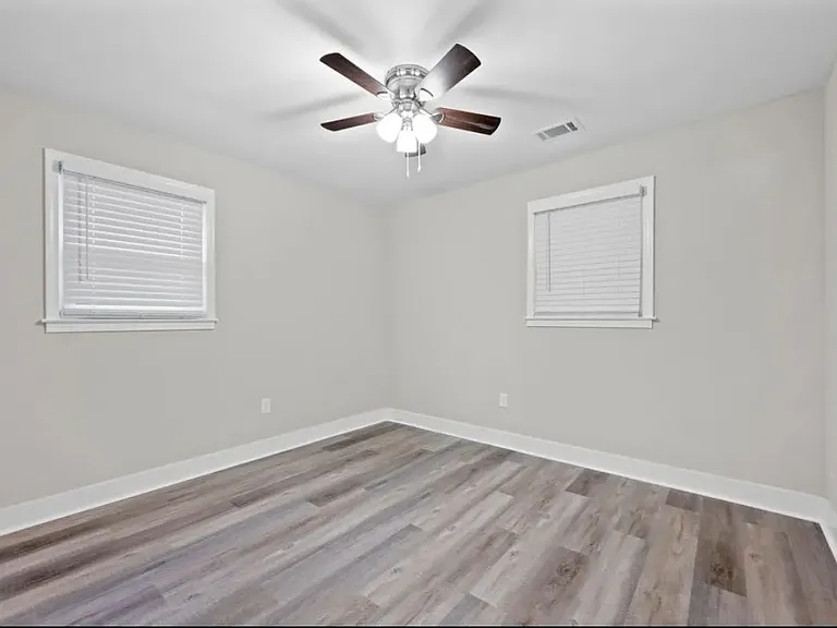 1115 S Shadow Dr — Photo 5
