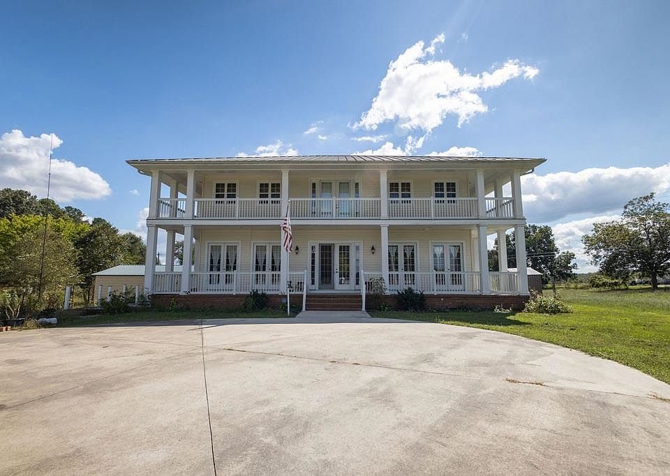 1st image of 326 Mon Dye Rd