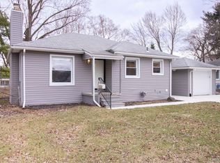 150 Wilson Ave, Clawson, MI