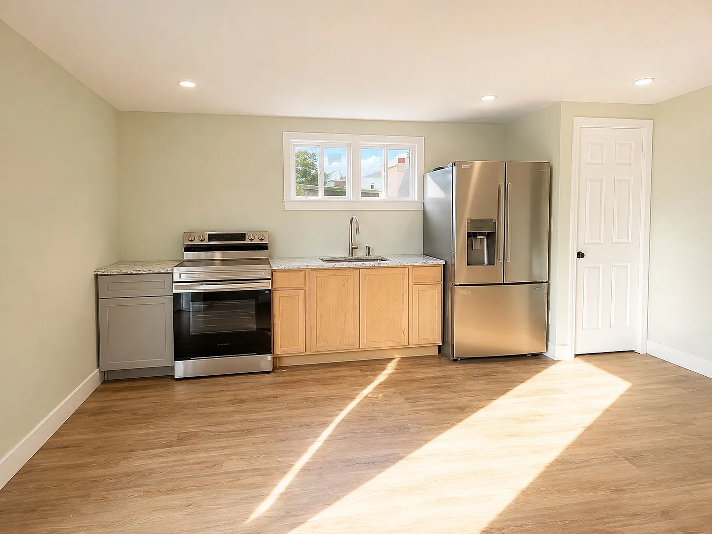 1 bed, 1000 sqft, $1,500 — Photo 3