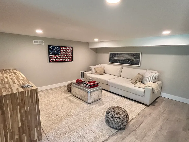 41 Shinnecock Hills Rd — Photo 26