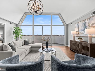 700 7th St SW APT 813, Washington, DC, 20024