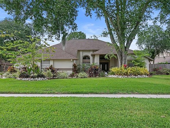 2nd image of 18243 Clear Lake Dr