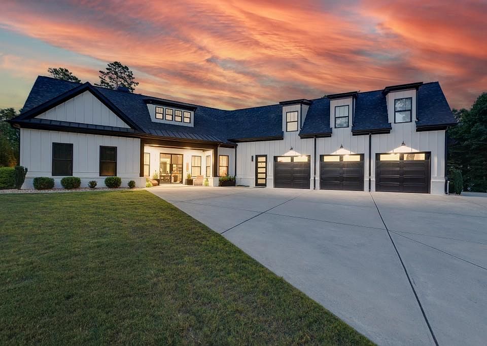 1st image of 2647 Sardis Way