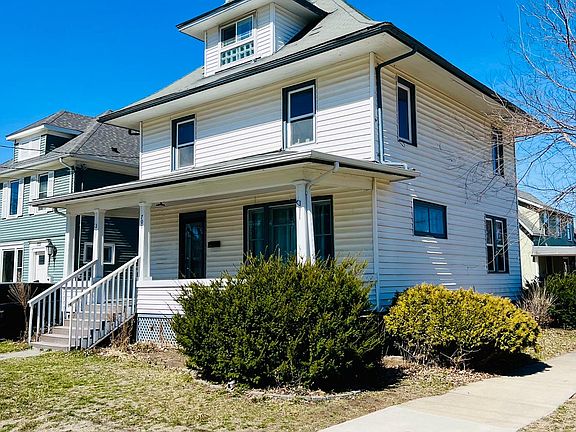 2nd image of 701 3rd St NW