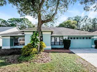 9519 Pebble Glen Ave, Tampa, FL 33647