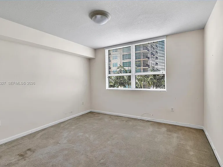 610 W Las Olas Blvd #1121N — Photo 12