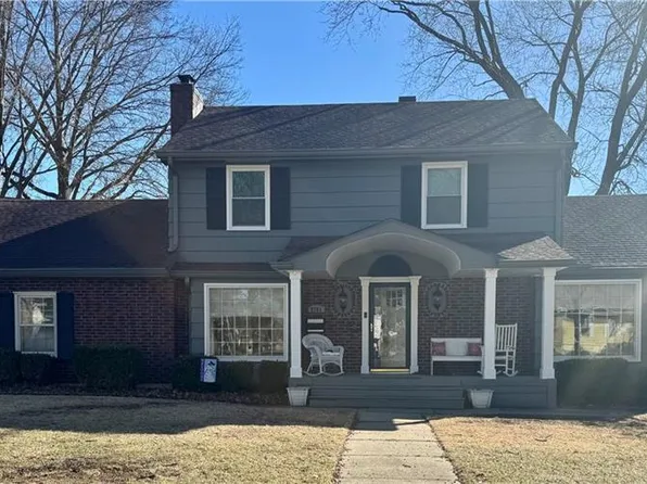 2703 NE 68th Ter, Kansas City, MO 64119