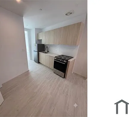 265 Watjean Ct — Photo 2