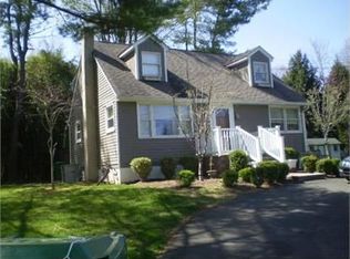 5 McCan Mill Rd, Pottersville, NJ 07830