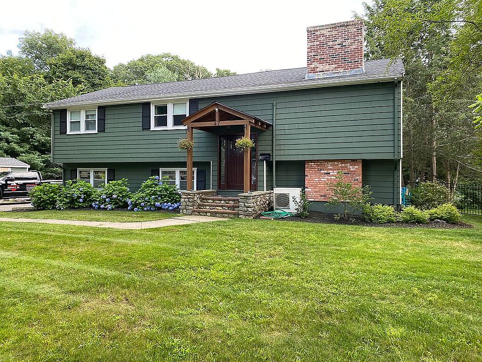 2nd image of 47 Vaughn Ct
