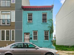 2433 Coral St, Philadelphia, PA 19125