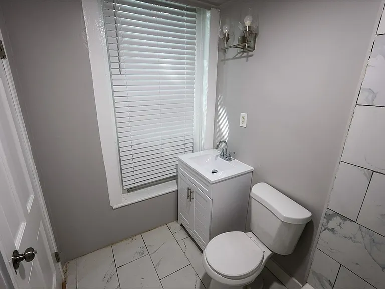 43 Coleman St #1 — Photo 9
