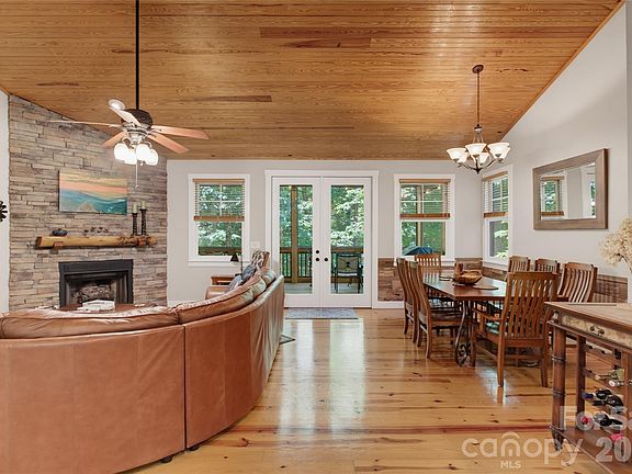 5th image of 112 Boulder Creek Ln