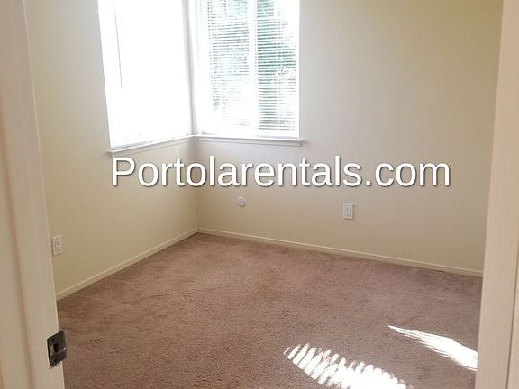 3rd image of 303 Monterey Ave APT 2